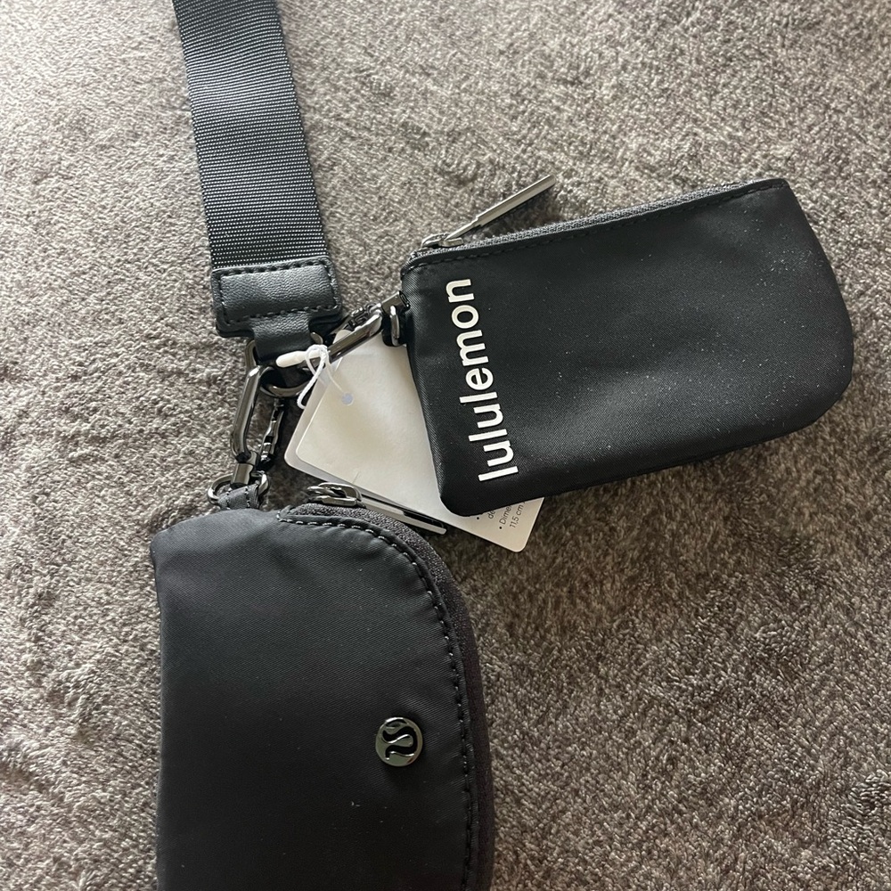 Lululemon wristlet